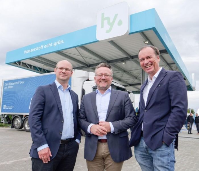 CEO HY.Kiel: Dr. Thorben Hänel-Muhs, Axel Niesing und Andre Steinau (Foto: GP JOULE)