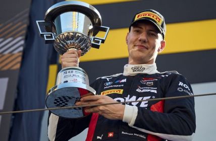 BMW M4 GT3 EVO sichert starken Saisonabschluss in Macau (Foto: BMW GROUP)