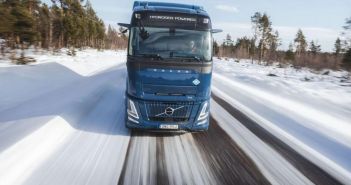 Volvo Trucks führt erste Straßentests mit reinen Wasserstoffmotor (Foto: Volvo Group Trucks Central Europe GmbH)